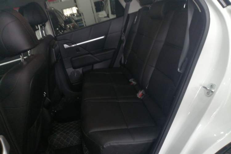 Used Hyundai ix35 2023 Musso 2.0L Deluxe Edition DLX