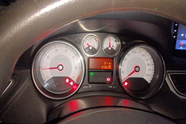 Used Peugeot 308 2012 1.6L Manual YouShang Edition
