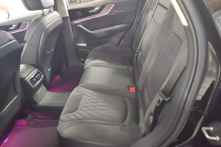 Used Hongqi HS5 2022 Revised Version 2.0T Smart Connect Flagship Edition Left Rear Seat