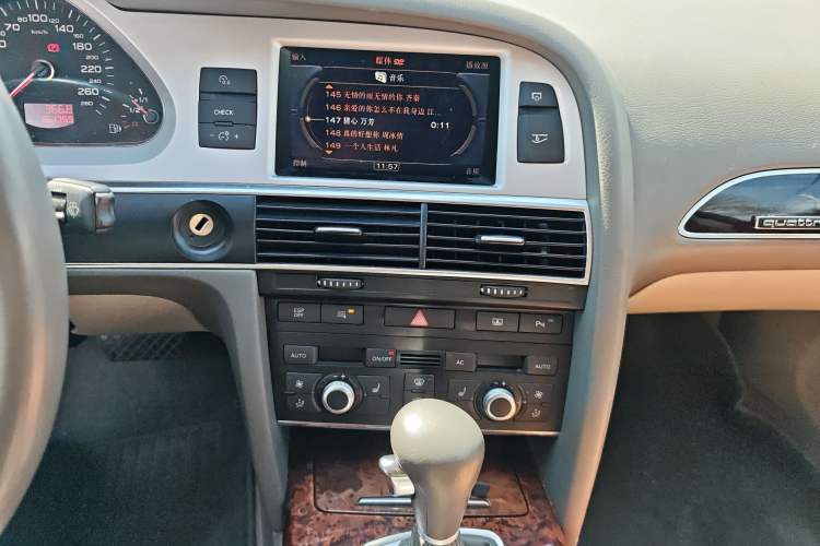 Used Audi A6L 2011 2.8 FSI Comfort Model
