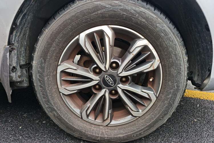 Used JAC Refine M3 2021 PLUS IKEA High-Power Edition 1.5T Luxury Model
