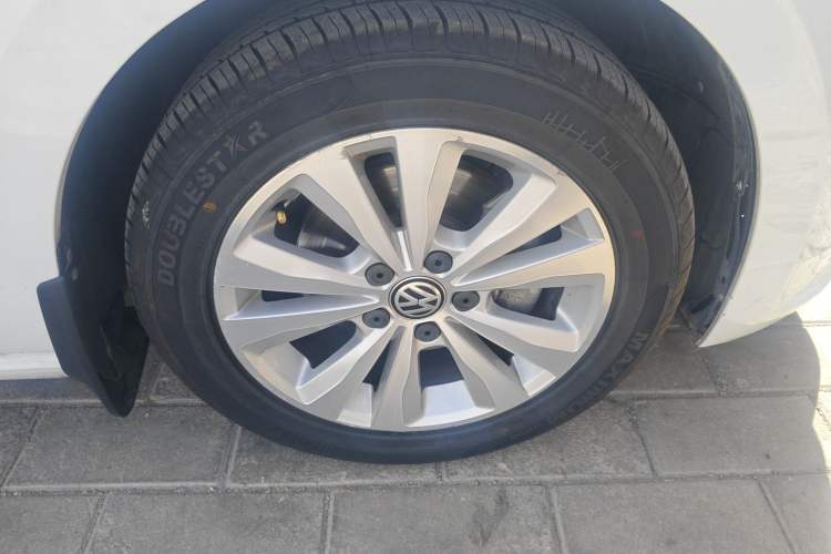 Used Volkswagen Golf Sportsvan 2016 230TSI Automatic Trend Edition
