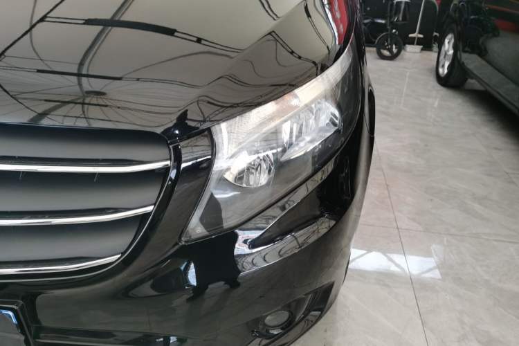 Used Mercedes-Benz Vito 2021 2.0T Elite Version 7 Seats
