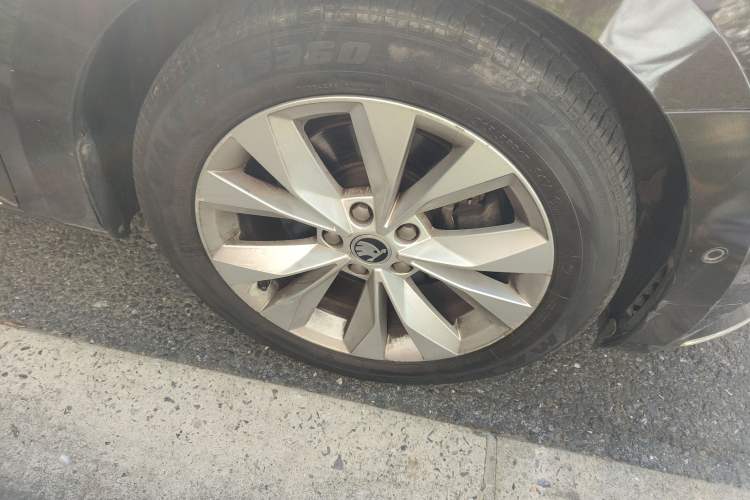 Used Skoda Superb 2016 TSI280 DSG Innovation Edition