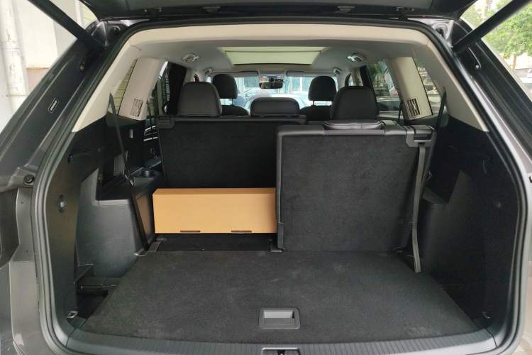 Used Volkswagen Teramont 2019 380TSI Four-Wheel Drive Luxury Version China VI Standard Trunk