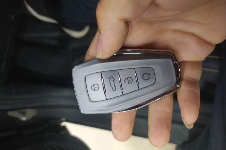 Used Geely Auto Coolray 2025 Bin Yue L 1.5T DCT Starlight Edition
