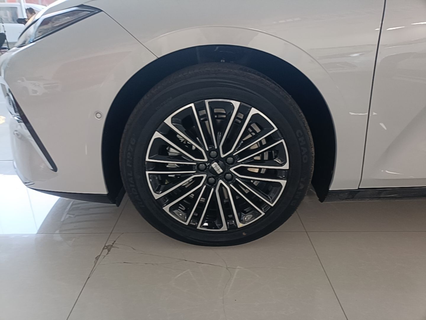 Geely Galaxy 8 2025 60km EM-i Luxury Edition - Luxury Enjoyment — снимка 10