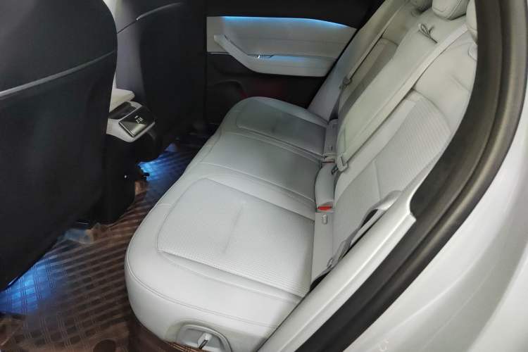 Used Nio ES6 2024 75 kWh Left Rear Seat