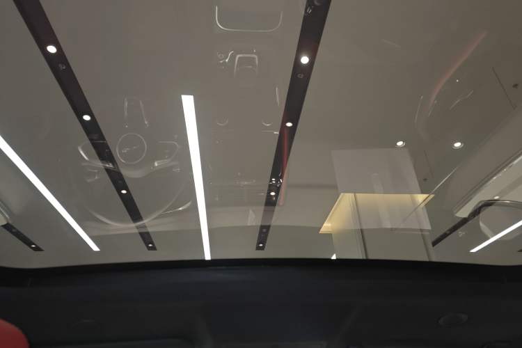 Used Jaguar E-PACE 2024 All-New R-DYNAMIC S Sport Edition Headliner