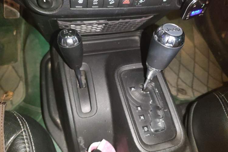 Used Jeep Wrangler 2015 3.0L Sahara Four-Door Comfort Edition