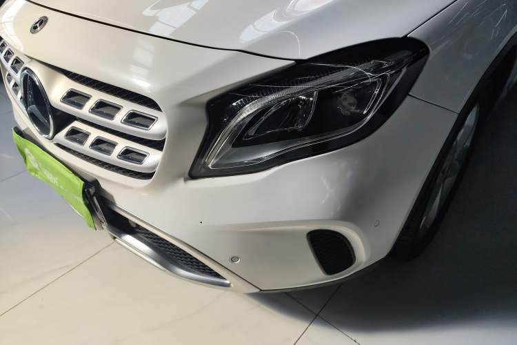 Used Mercedes-Benz GLA 2018 GLA 200 Sport Edition Left Front Headlight
