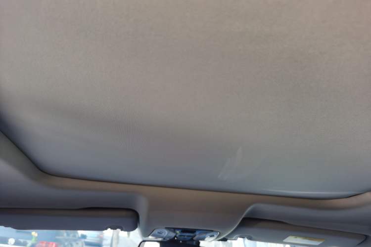 Used GAC Trumpchi GS8 2017 320T Two-Wheel Drive Luxury Smart Connectivity Version (7 Seats)