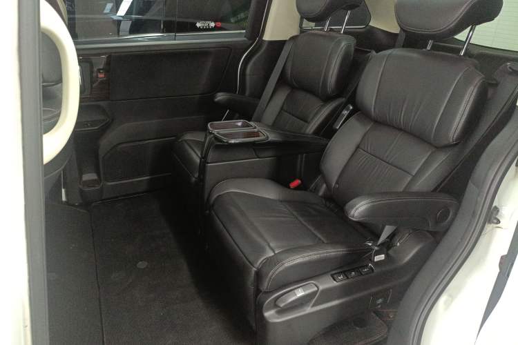 Used Honda Elysion 2016 2.4L Luxury Edition Left Rear Seat