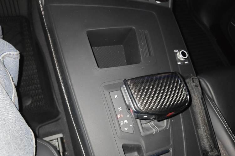 Used Audi Q5L 2022 Updated 45T Prestige Dynamic Edition Gear Lever