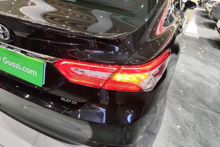 Used Toyota Camry 2021 2.0G Luxury Edition