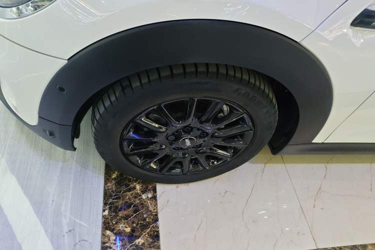 Used MINI 2019 1.5T COOPER Classic Edition
