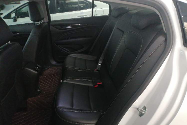 Used Buick Regal 2024 25T Deluxe Edition
