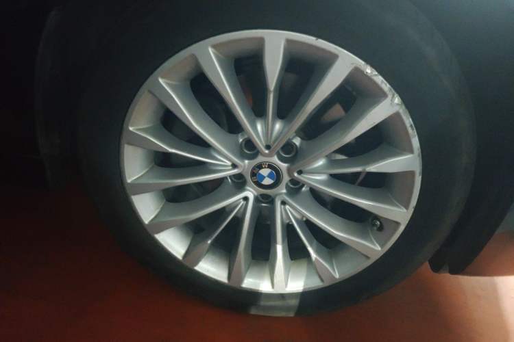 Used BMW 5 Series 2022 Restyled 525Li Luxury Package
