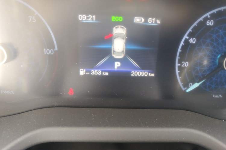 Used Hongqi E-QM5 2024 610 km PLUS Odometer Close Up