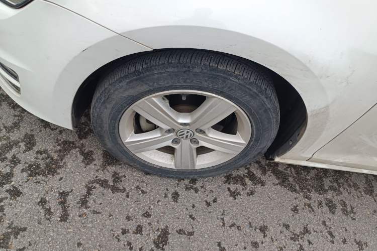 Used Volkswagen Golf 2015 1.4TSI Automatic Comfort Model
