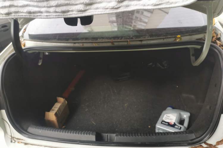 Used Volkswagen Sagitar 2017 230TSI Automatic Comfort Version Trunk