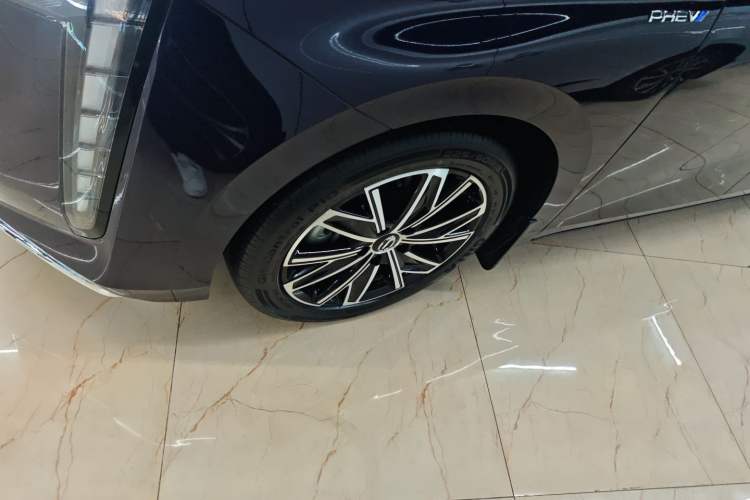 Used GAC Trumpchi E8 New Energy 2024 150km MAX Exterior 4