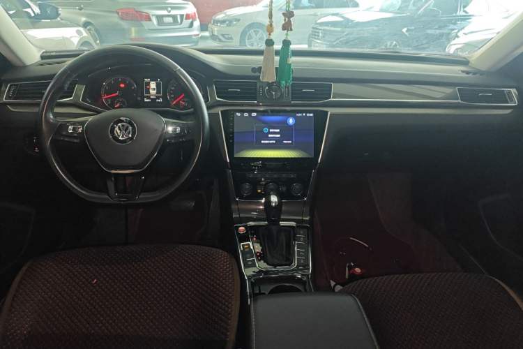 Used Volkswagen Passat 2017 330TSI DSG Prestige Edition
