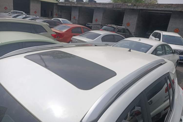 Used GAC Trumpchi GS3 2019 235T Manual Elite Edition Roof