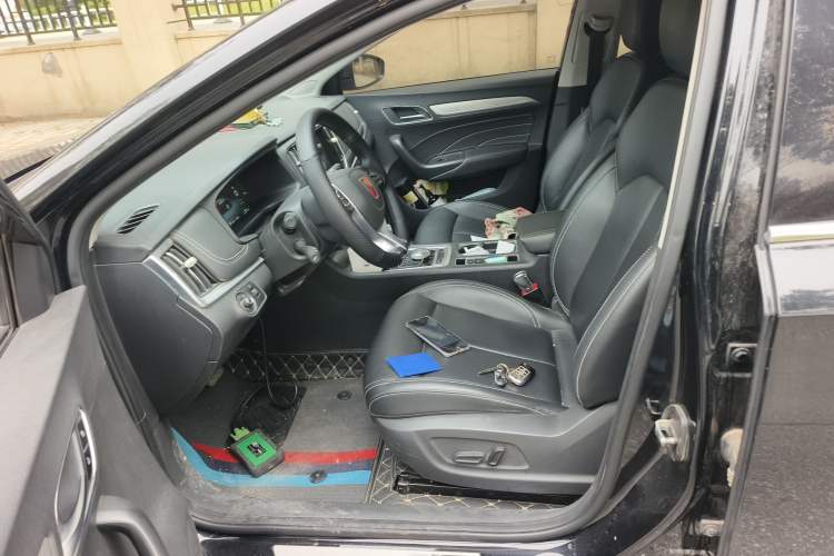 Used Roewe i6 New Energy 2017 45T Hybrid Connect & Smart Enjoyment Edition
