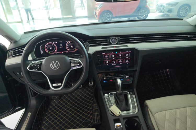 Used Volkswagen Magotan 2023 2 Million Units Limited Edition 330TSI DSG Leading Version