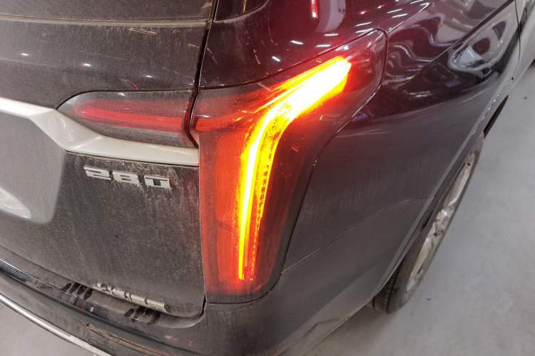 Used Cadillac XT6 2021 2.0T Six-Seater Four-Wheel-Drive Luxury Version