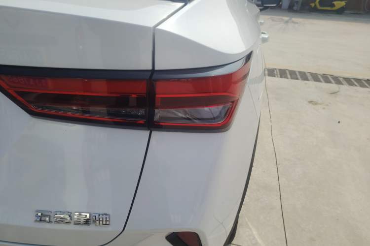 Used Wuling Alvez 2022 1.5L Manual Free-Style Model