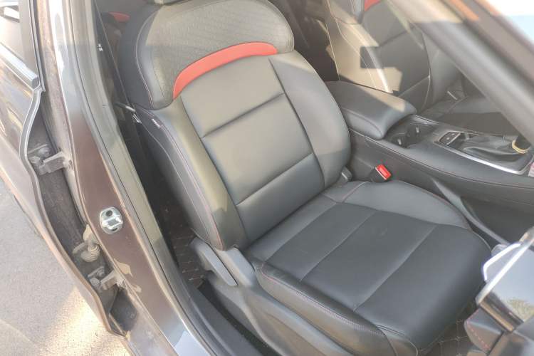 Used MG 5 2025 180 DVVT Global First Edition