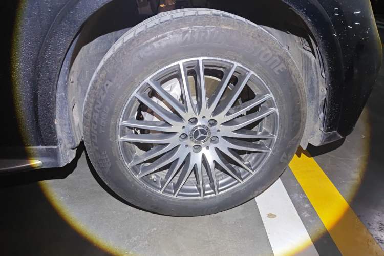 Used Mercedes-Benz GLC 2023 GLC 300 L 4MATIC Dynamic Edition 5-seater
