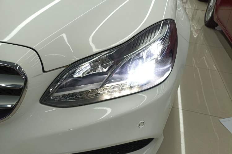 Used Mercedes-Benz E-Class 2015 Restyled E 260 L Sport Edition Left Front Headlight