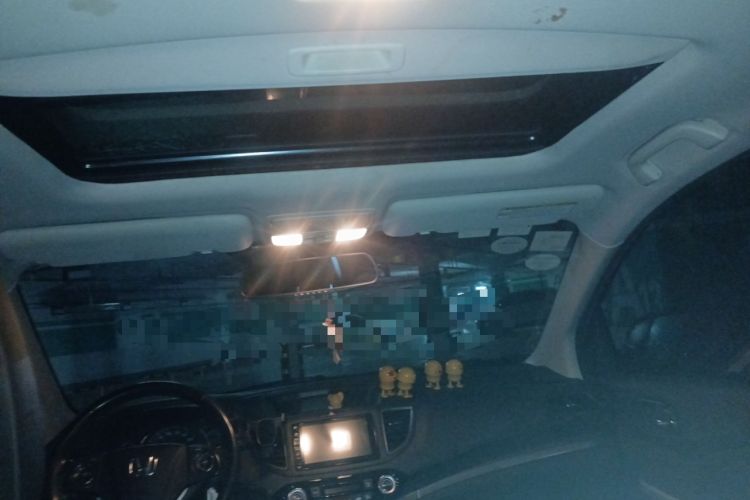 Used Honda CR-V 2015 2.4L two-wheel drive luxury version