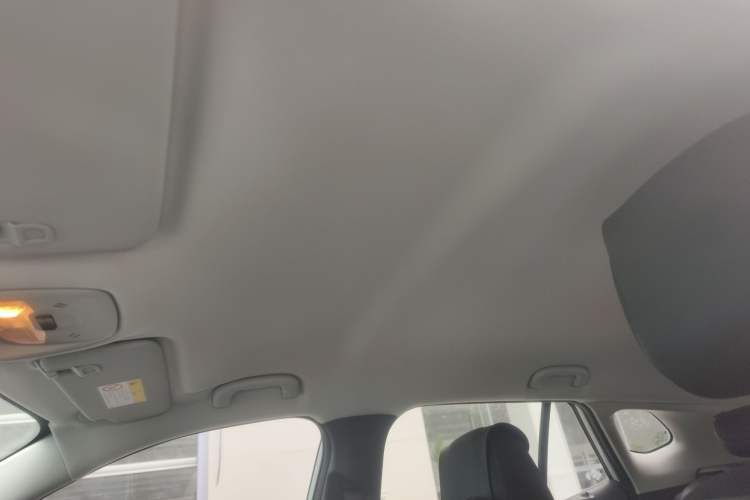 Used Chevrolet Seeker 2022 1.5T CVT Trendy Smart Edition Headliner