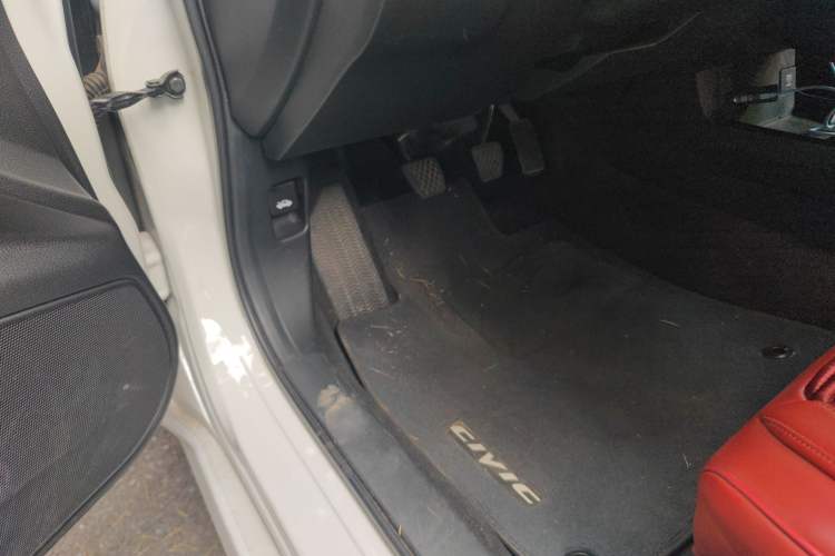 Used Honda Civic 2019 220TURBO Manual Jinkong Edition China V Emission Standard Driver Seat