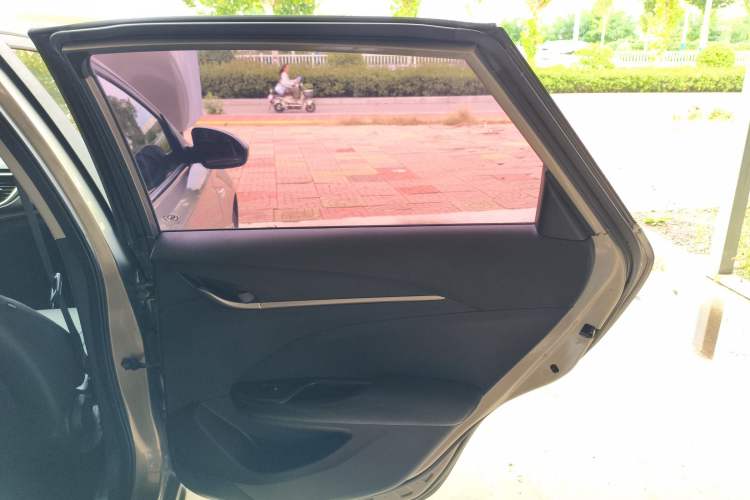 Used Buick Excelle GX 2018 18T Automatic Elite Model
