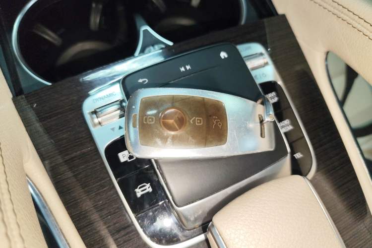 Used Mercedes-Benz GLE 2020 GLE 350 4MATIC Fashion Model
