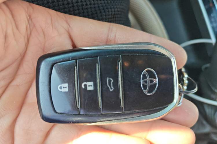 Used Toyota Prado 2016 2.7L Automatic Standard Edition