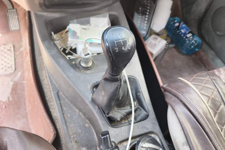 Used Wuling Hongguang 2015 1.5L S Basic Version China V Standard
