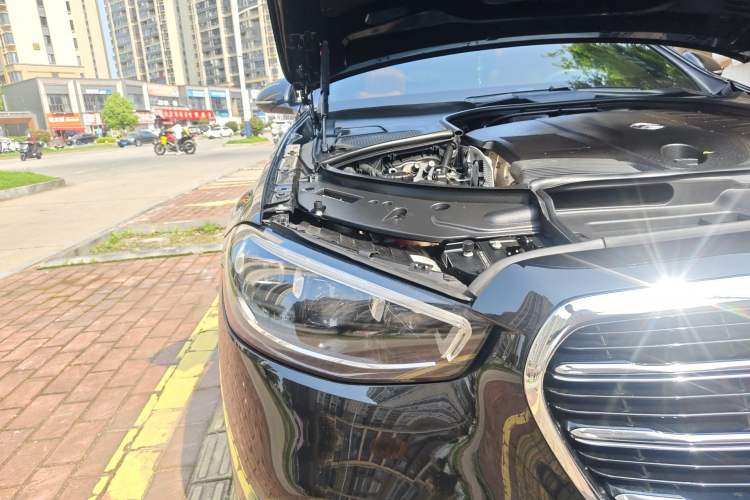 Used Mercedes-Benz S-Class 2022 S 450 L 4MATIC Right Front Headlight