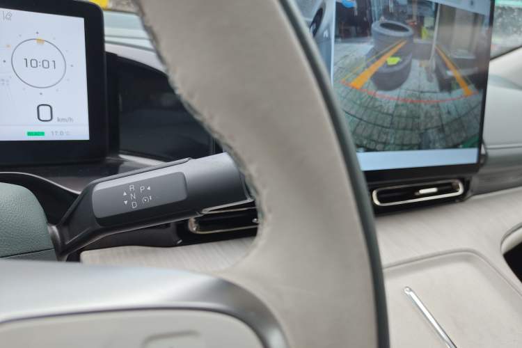 Used AION S Plus 2023 80 Tech Edition Ternary Lithium Gear Lever