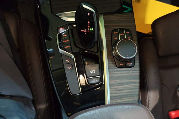 Used BMW X3 2020 xDrive28i M Sport Package Gear Lever