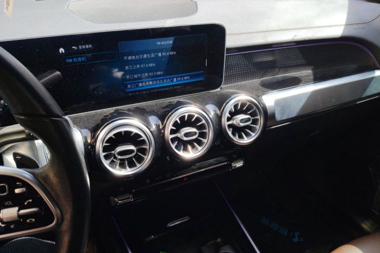 Used Mercedes-Benz GLB 2020 Facelift GLB 200 Fashion Edition
