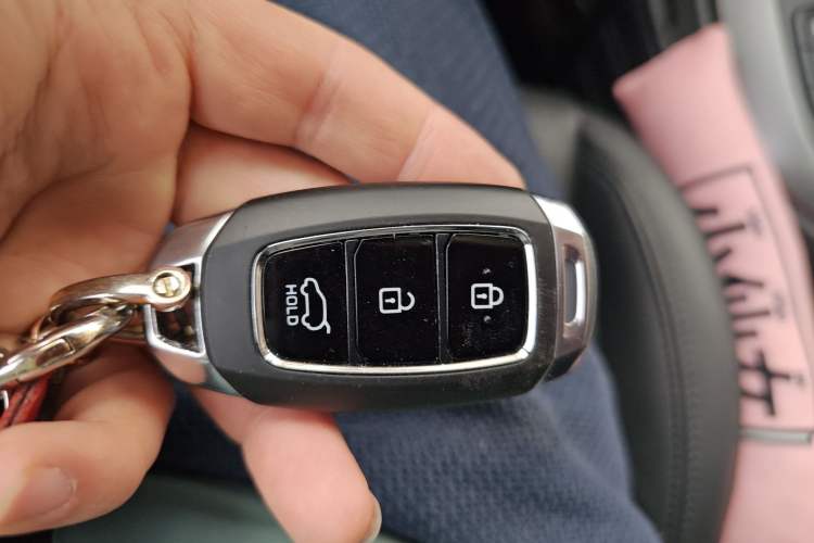 Used Hyundai ix35 2019 2.0L Automatic 2WD Zhiyong·Changlian Edition China V Standard Vehicle Key