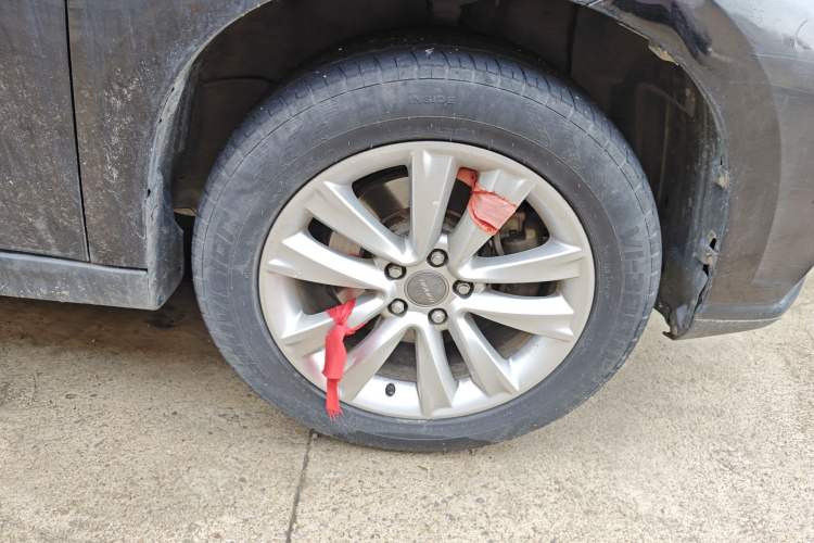 Used Haval H2 2016 Red-Label 1.5T Manual Two-Wheel Drive Luxury Model