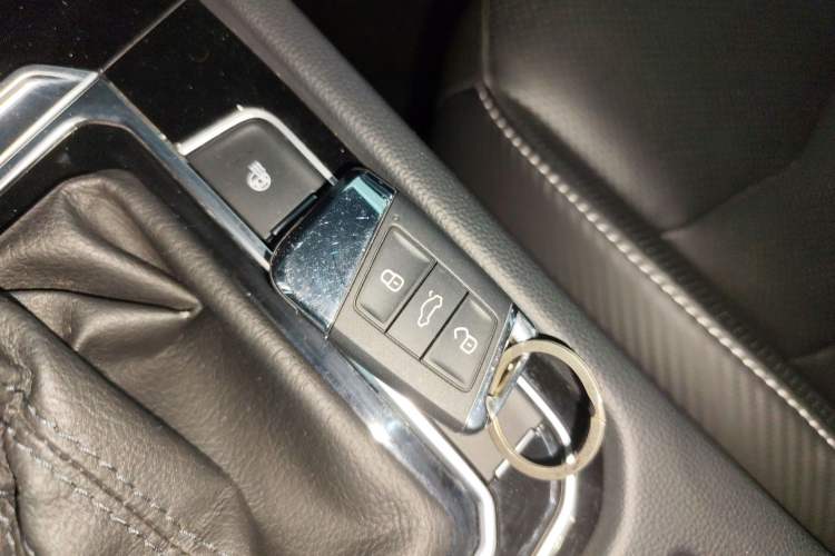 Used Volkswagen FAW-Volkswagen CC 2020 330TSI Glamour Edition China VI Standard