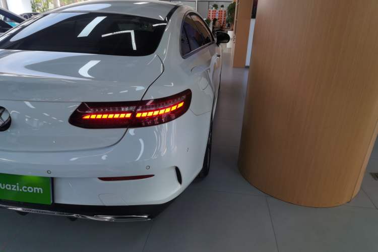 Used Mercedes-Benz E-Class 2021 E 260 Coupe